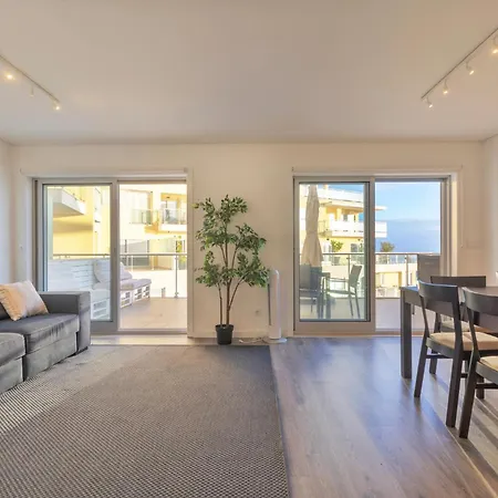 - Comfort & Style By The W/ Sea View Διαμέρισμα Σεσίμπρα